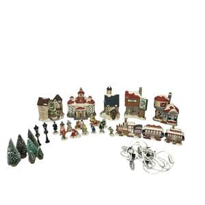 Grandeur Noel Collectible Mercuries 1993 Victorian Village 27 Piece Set